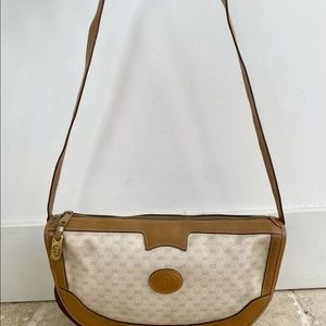 Vintage Gucci GG shoulder bag
